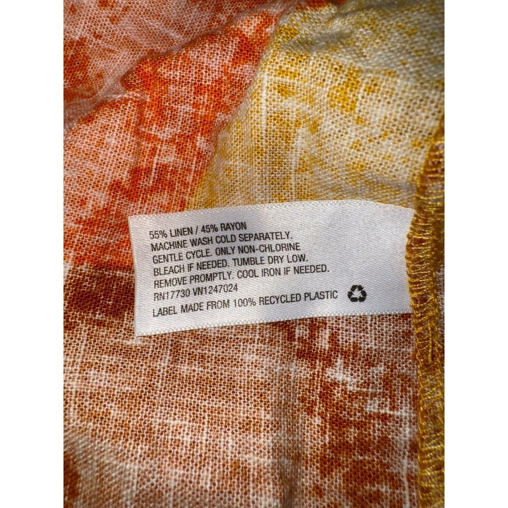 Mini Skirt in Orange Abstract Print - Picture 9 of 10